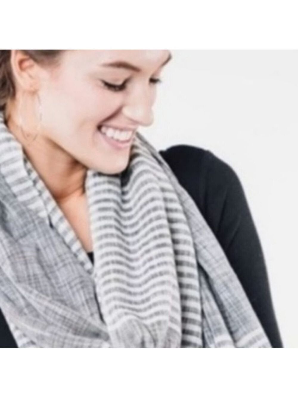 Bloom and Give Gray White Turquoise Cotton Haiku Scarf NWT